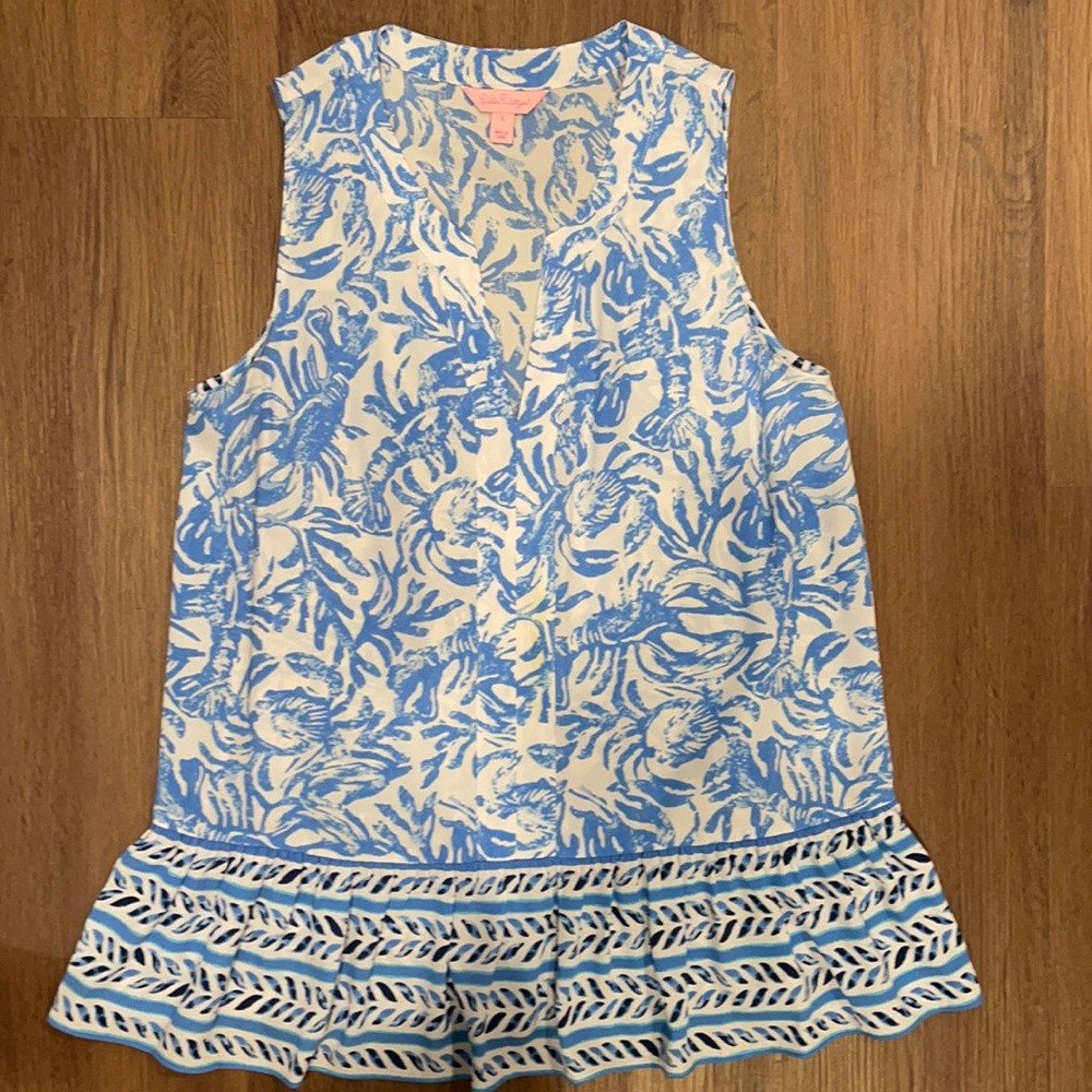Lilly Pulitzer size small blouse